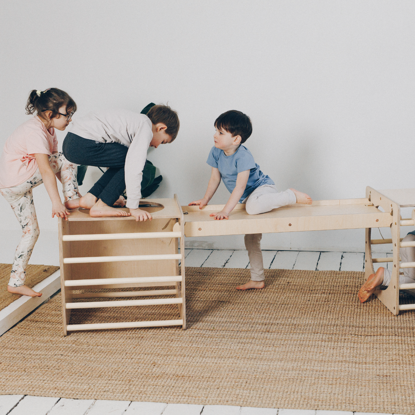 Climbing and Sliding ramp - KateHaa